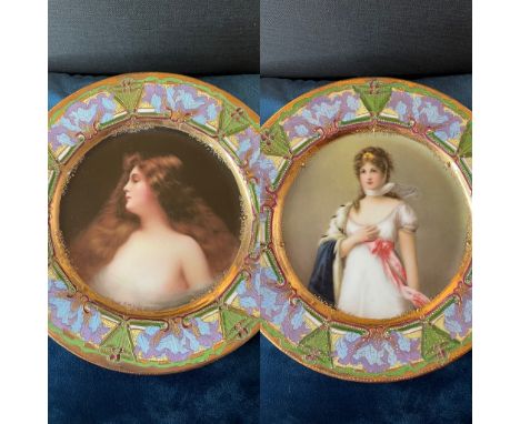 PAIR OF ROYAL VIENNA PORCELAIN PORTRAIT PLATES SECESSIONIST
A very fine quality pair of 19th century Royal Vienna portrait pl