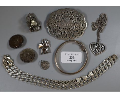 A collection of silver and white metal jewellery including a silver bangle, silver flattened curb link chain etc.(B.P. 21% + 