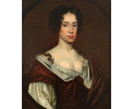 Circle of William Wissing Portrait of a lady in a brown and white dress Oil on canvas, in a painted oval 86 x 55cm; 33Ύ x 21Ύ