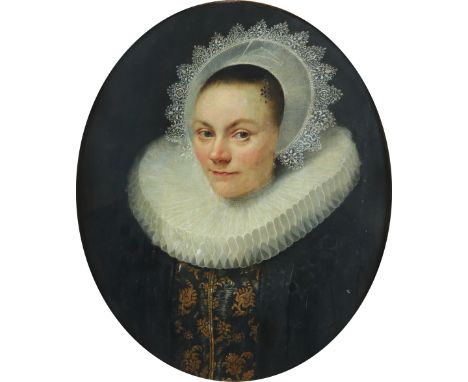 Dutch School c. 1625 Portrait of a lady, half-length, wearing a millstone ruff and lace-trimmed cap Oil on panel, oval 61.2 x