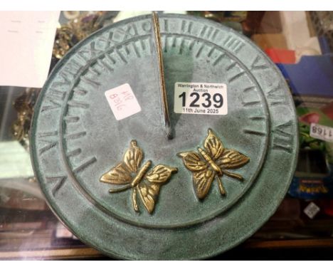 Brass patina'd circular sundial. UK P&amp;P Group 2. 