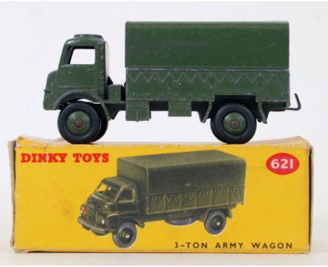 DINKY TOYS: An original vintage Dinky Toys military 621 3-Ton Army Wagon diecast model. Within the original box.