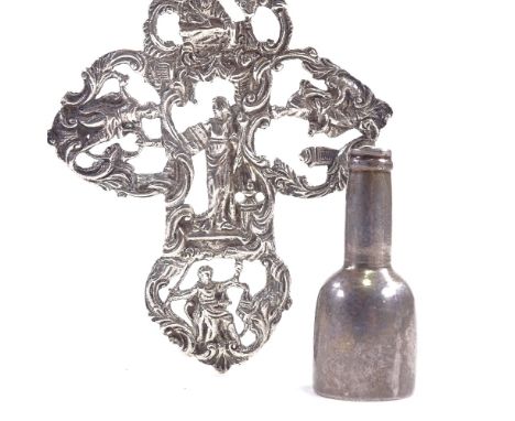 A large Continental unmarked silver cruciform amulet, and a Dutch miniature silver flask, amulet length 9.5cm, 1.5oz total (2