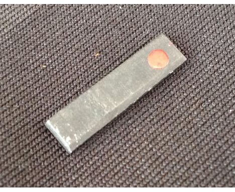 WW2 British RAF Escape and Evasion Compass comprising of a magnetised bar with a red painted dot to show North. Size 15.5mm x