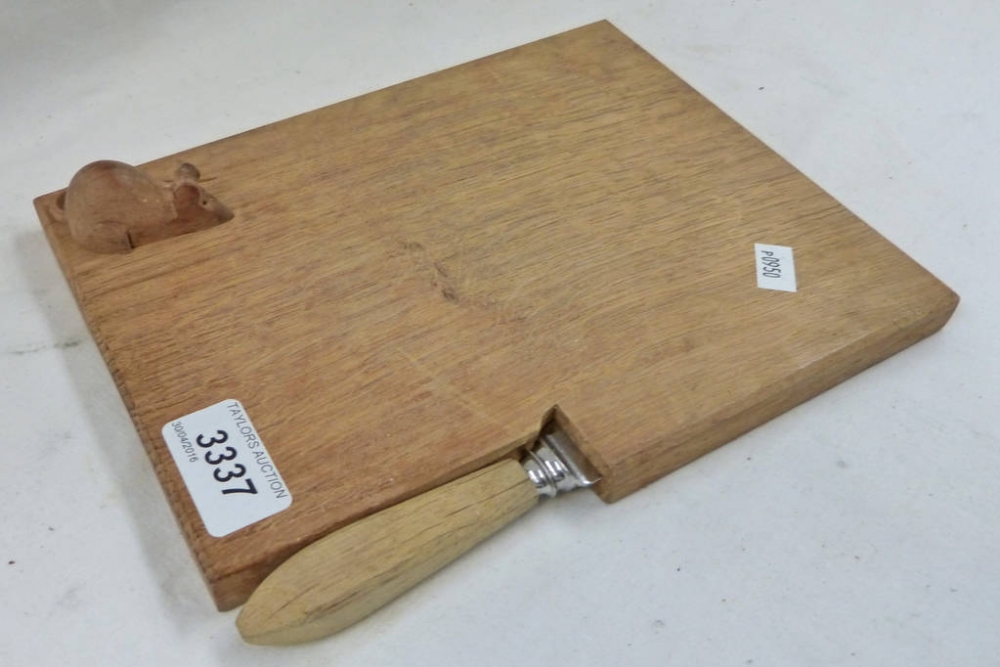 MOUSEMAN STYLE OAK CHEESE BOARD WITH KNIFE