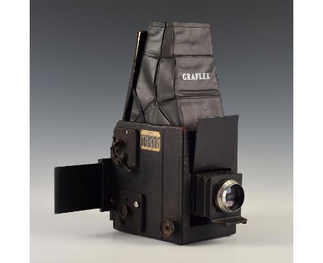 Medium format with film pack adapter, retracting lens, leathered.Graflex was synonymous with large format, highly capable, an