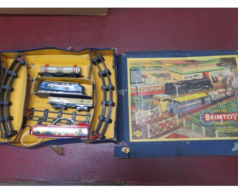 A boxed Brimtoy tinplate train set 