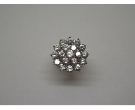 A hallmarked 9ct gold cluster dress ring, 20mm head, ring size O, approx 7.5 grams, generally good condition 