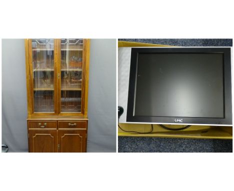 QUALITY REPRODUCTION MAHOGANY BOOKCASE SIDEBOARD having bevel cut upper glazed upper doors and fully adjustable interior shel
