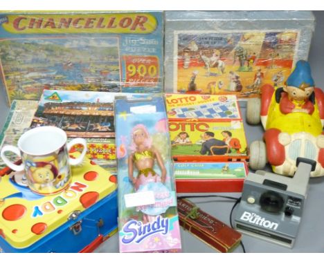 VINTAGE &amp; LATER TOYS &amp; COLLECTABLES to include a boxed Cindy Princess Mermaid, Noddy tin lunch box and contents, NOD 