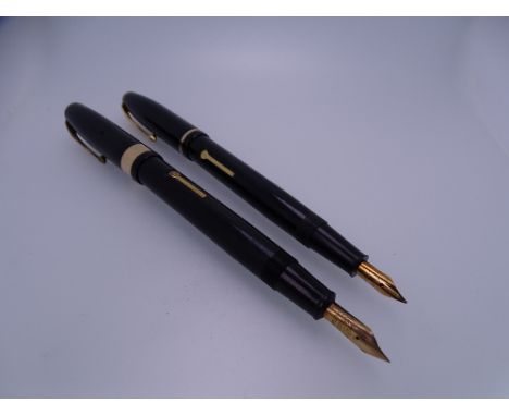 CONWAY STEWART - Vintage (1950s) Black Conway Stewart No.15 fountain pen with gold trim and 14ct gold Conway nib and Vintage 