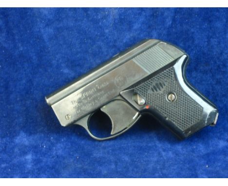 WEBLEY “THE SPRINT” STARTER PISTOL .  a vintage starting pistol by Webley and Scott in excellent condition , marked made in G