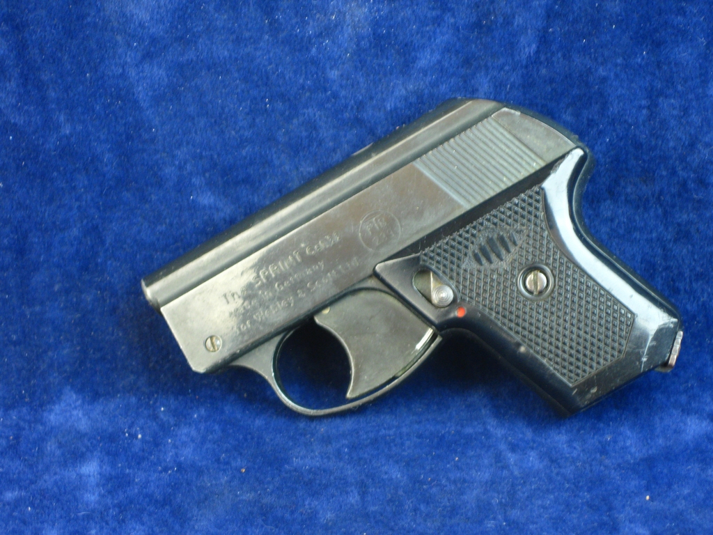 WEBLEY “THE SPRINT” STARTER PISTOL . a vintage starting pistol by