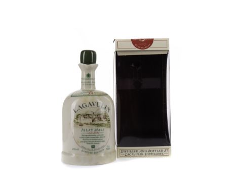 LAGAVULIN WHITE HORSE DECANTER AGED 15 YEARS Single Malt Scotch Whisky 75cl, 45% volume, in carton.