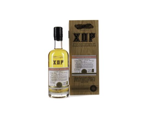 MACALLAN 1990 XTRA OLD PARTICULAR 25 YEARS OLD Single Malt Scotch Whisky Distilled August 1990, matued in refill hogshead DL 