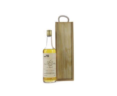 DELOITTE HASKINS &amp; SELLS AGED 25 YEARS - LOW FILL Single Malt Scotch Whisky 750ml, 43% volume, in wooden box.