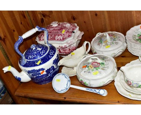 A ROYAL DOULTON 'MALVERN' PATTERN D6197 DINNER SET, comprising three covered tureens, two sauce jugs, an oval meat plate, one