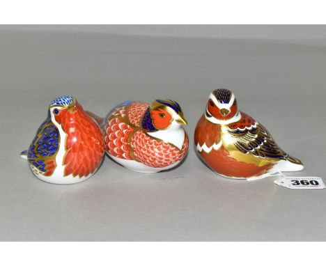 THREE ROYAL CROWN DERBY BIRD PAPERWEIGHTS, comprising a Chaffinch, a Robin and a Pheasant, the Chaffinch and Pheasant both fi