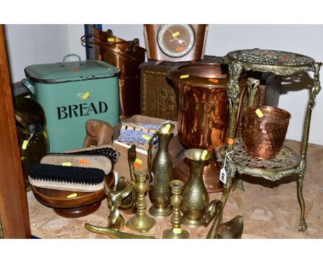 A GROUP OF METALWARE, to include a brass jardiniere stand with three feet, large copper planter, a brass coal box, copper coa
