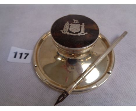 Early 20thC Silver Capstan inkwell with Tortoiseshell and Silver piquet lid, with crest 11.5cm Birmingham 1921 and a Chester 