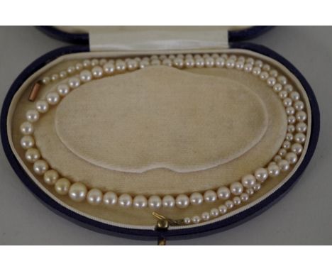 A single strand graduated pearl necklace,&nbsp;in fitted box, 38cm. 