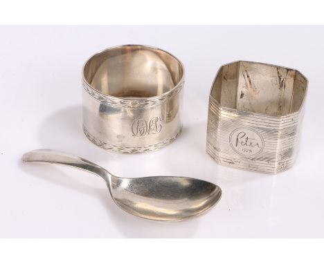 Two silver napkin rings, silver caddy spoon, 3oz (3)