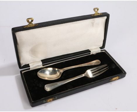 George VI silver christening set, Sheffield 1947, maker William Suckling Ltd. consisting of fork and spoon, housed in a fitte