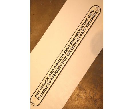 Cast iron railway sign, L: 97 cm. P&amp;P Group 2 (£18+VAT for the first lot and £2+VAT for subsequent lots) 