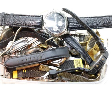 Box of mixed wristwatches. P&amp;P Group 2 (£18+VAT for the first lot and £2+VAT for subsequent lots) 