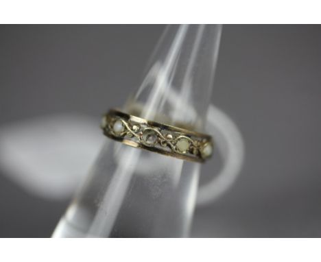 9ct gold & simulated opal ring