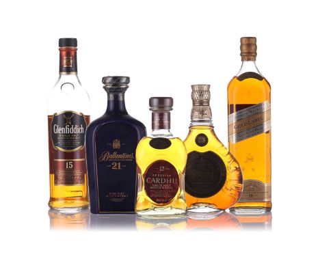 A litre bottle of Johnnie Walker Gold Label Finest Scotch Whisky, Aged 18 Years, 43% Vol, together with a Cardhu SPeyside Sig