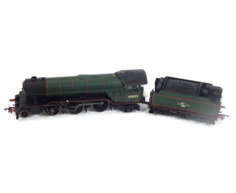 A Bachmann Branchline OO gauge Class V2 locomotive, BR lined green, 2-6-2, outside steam pipes with stepped tender, 31-561.