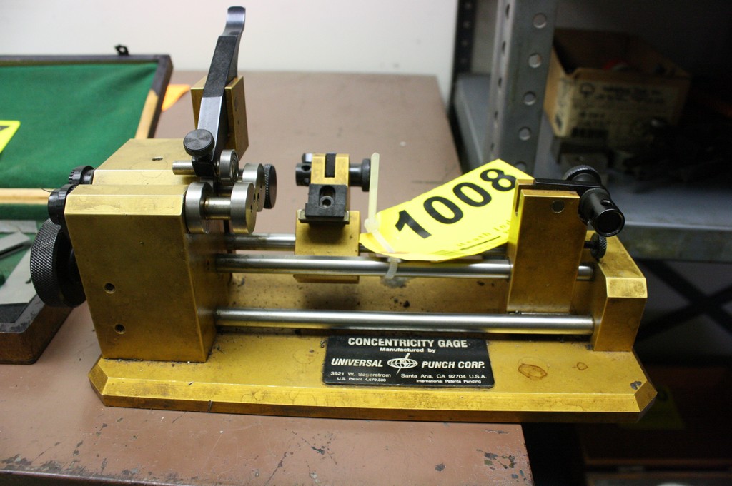 UNIVERSAL PUNCH CORP. CONCENTRICITY GAGE