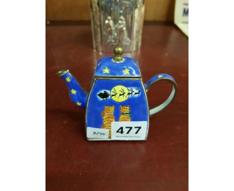 SMALL ENAMEL TEAPOT WAITING FOR SANTA