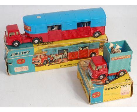 A Corgi Toys Chipperfields Circus boxed diecast group, to include No.1130 horse transporter, standard issue with spun hubs an