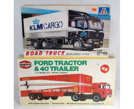 Four various 1/24 and 1/32 scale plastic road haulage transport kits, examples to include an Airfix Ford Tractor and 40' trai