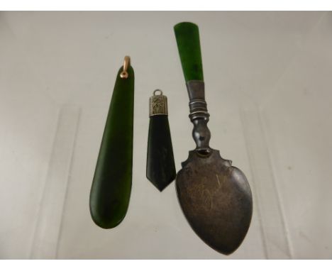 A Collection of miscellaneous New Zealand Jade items, including Sterling Silver Spoon, pendant with 9 ct loop and silver cap 