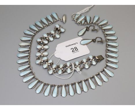 Volmer Bahner, Denmark, a suite of enamelled jewellery comprising a fringe necklace, a bracelet and a pair of pendant earring