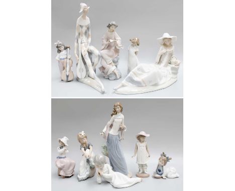 Lladro Figure, Angel Recital, and Ten Nao Figures, including Harelquin (11)