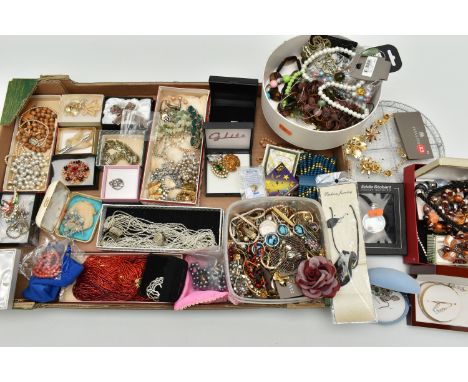 A BOX OF ASSORTED COSTUME JEWELLERY, to include two semi-precious gemstone chip bracelets, a blue paste set bracelet signed '