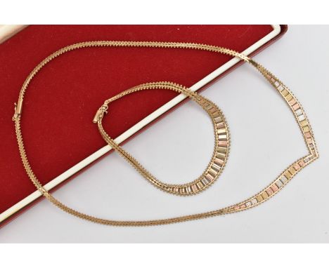 A 9CT GOLD TRI-COLOUR CHAIN NECKLACE AND MATCHING BRACELET, V shape necklace with a textured tri-colour pattern, to a fancy l