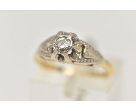 A SINGLE STONE DIAMOND RING, a round brilliant cut diamond, approximate total diamond weight 0.25ct, set in a white metal rai