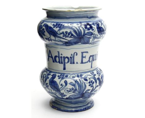 Albarello. Fayence. Unterglasurblaues Dekor und Inschrift "Adipif. Equini". Best., Risse. Pinselmarke mit Kirche, Italien, 19