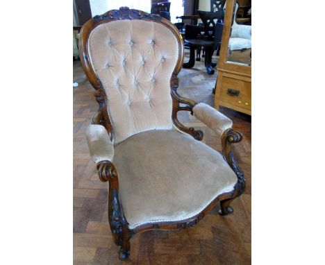 Victorian button back arm chair Unfortunately we are not doing condition reports for this sale.
