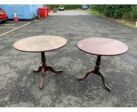2 tripod tables