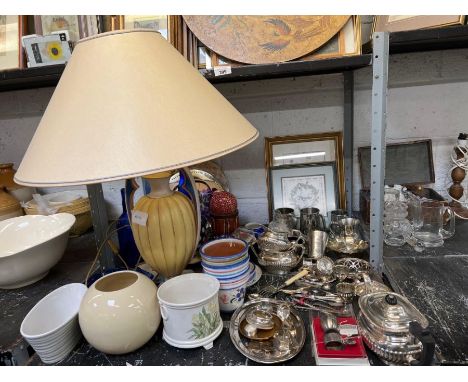 Shelf of plateware to include tankards, flower pots, table lamp with shade, framed pictures etc