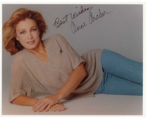 Anne Archer signed 10 x 8 colour photo. Glamorous portrait photo - she starred in Fatal Attraction and Patriot Games.   Good 
