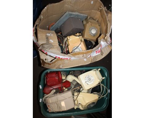 A LARGE QUANTITY OF VINTAGE STYLE TELEPHONES A/F