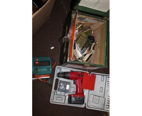 A WOODEN CHEST OF TOOLS TO INCLUDE BLACK &amp; DECKER SAW AND POWER DEVIL DRILL