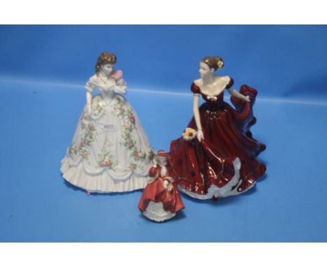 TWO ROYAL DOULTON FIGURINES TO INCLUDE 'TOP O THE HILL' AND 'SOPHIE' TOGETHER WITH A ROYAL WORCESTER FIGURINE 'QUEEN OF HEART